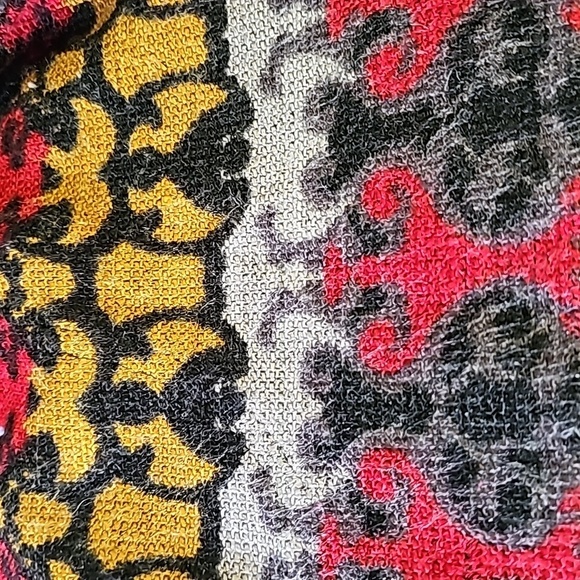 Luii, women's lightweight jacket. One‎ button medium wool blend. 3/4 slee… - Picture 13 of 14